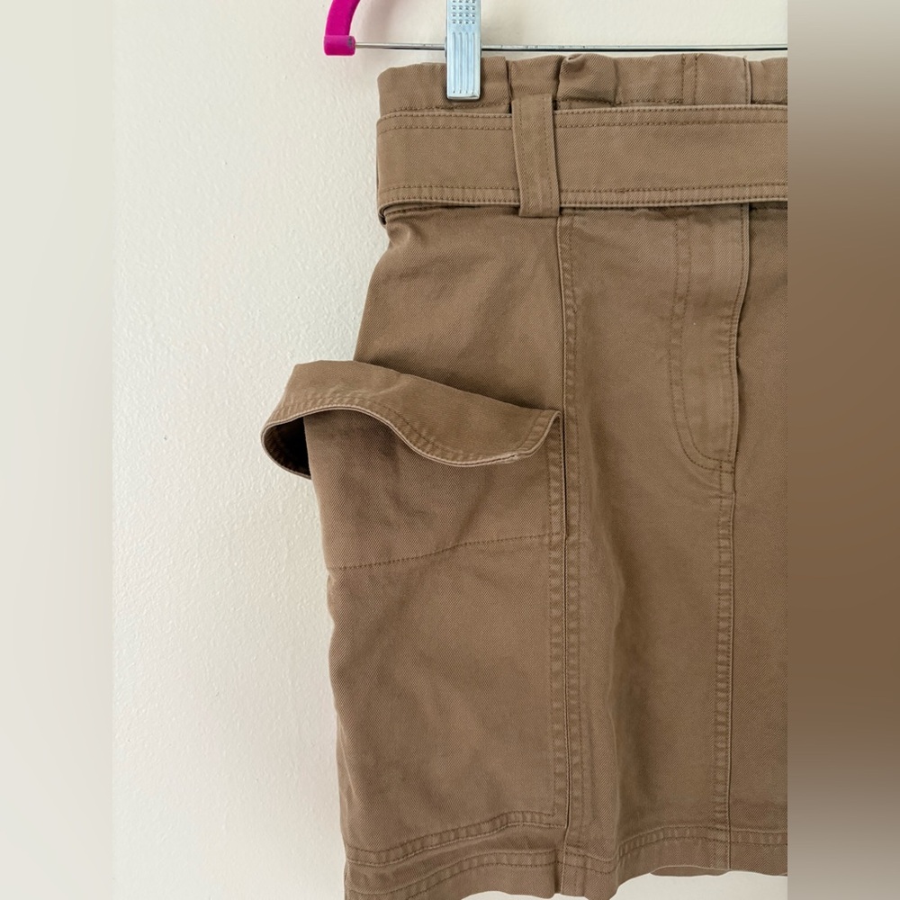 A.L.C. Mia Belted Mini Skirt in Beige Size 6 - Picture 8 of 12
